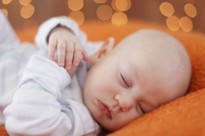 Ab wann schlafen Babys durch