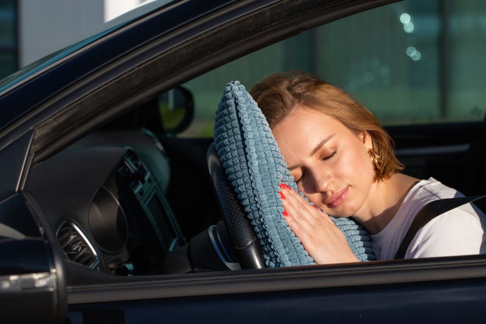 Optimaler Komfort für das Schlafen im Auto