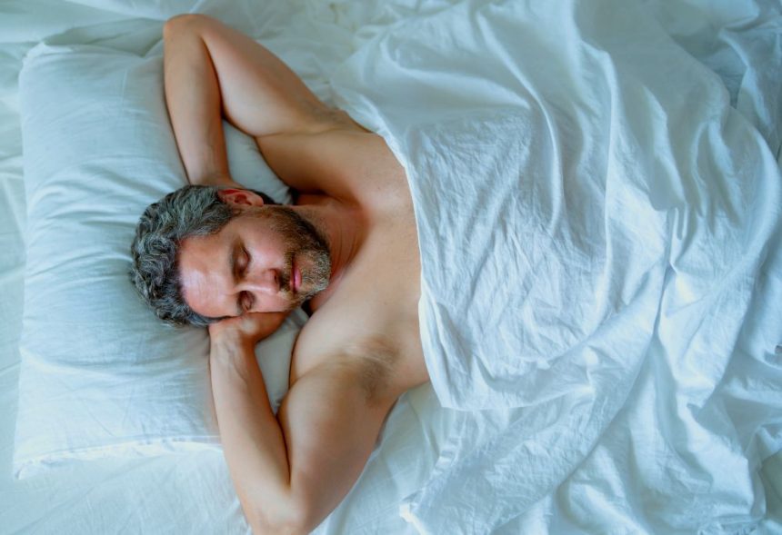 Vorteile von Nackt Schlafen – Besserer Schlaf